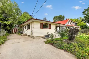2334 Superior St, Madison, WI 53704 - Photo 27