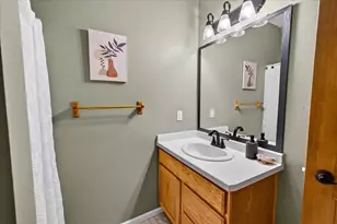 827 Ridge View Ln, Oregon, WI 53575 - Photo 39