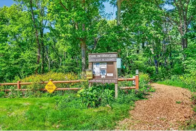827 Ridge View Lane, Oregon, WI 53575 - Photo 5