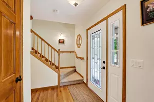 827 Ridge View Ln, Oregon, WI 53575 - Photo 9