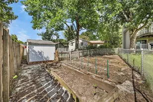 9 S Bartelt Ct, Madison, WI 53704 - Photo 37