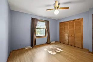 9 S Bartelt Ct, Madison, WI 53704 - Photo 17