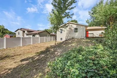 9 S Bartelt Court, Madison, WI 53704 - Photo 33