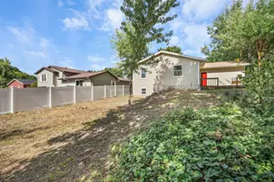 9 S Bartelt Ct, Madison, WI 53704 - Photo 33