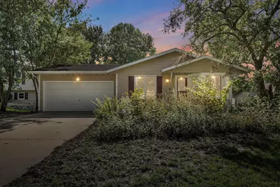 9 S Bartelt Court, Madison, WI 53704 - Photo 1
