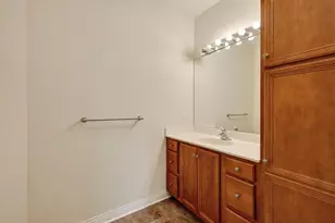 37 Cherokee Cir, Madison, WI 53704 - Photo 19