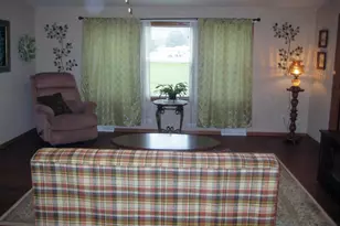 37176 Seymour Dr, Prairie Du Chien, WI 53821 - Photo 11