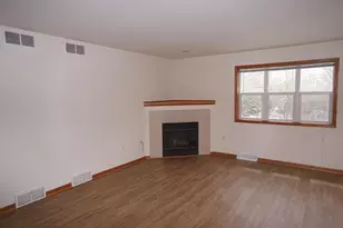 231-239 Talon Pl, Sun Prairie, WI 53590 - Photo 3