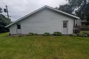 344 Almeron St, Janesville, WI 53536 - Photo 5