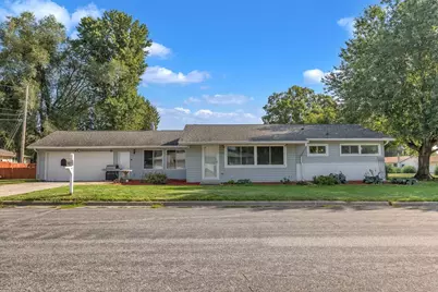 3102 E Fairchild S Street, La Crosse, WI 54601 - Photo 1