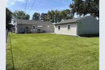 1702 Gartland Avenue, Janesville, WI 53548 - Photo 7