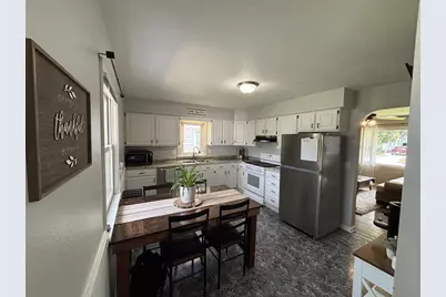 1702 Gartland Avenue, Janesville, WI 53548 - Photo 27