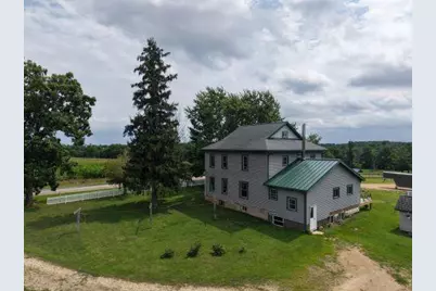S6837 Crest Road, Hillpoint, WI 53937 - Photo 45