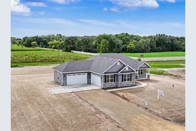 5524 E Kido Way, Milton, WI 53563 - Photo 1