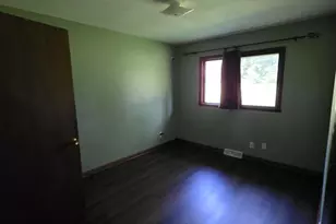 512 Central Ave, Deerfield, WI 53531 - Photo 27