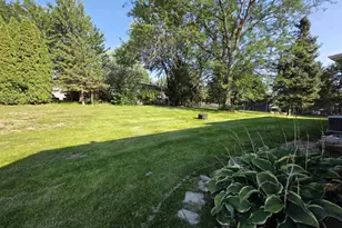 512 Central Ave, Deerfield, WI 53531 - Photo 11