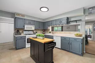 7791 N Honeysuckle Ln, Edgerton, WI 53534 - Photo 3