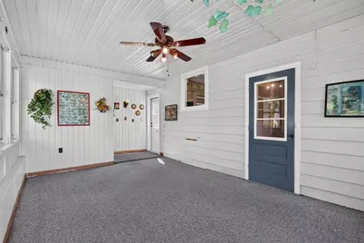 1527 Highland Avenue, Beloit, WI 53511 - Photo 39