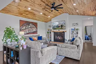 E4860 E Redstone Dr, La Valle, WI 53941 - Photo 11