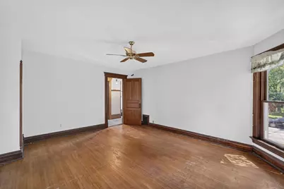 954 Bluff Street, Beloit, WI 53511 - Photo 37
