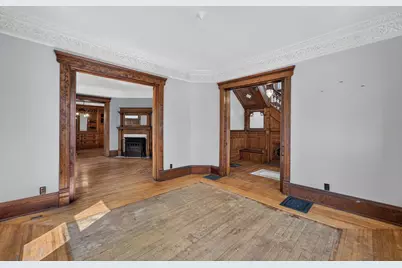 954 Bluff Street, Beloit, WI 53511 - Photo 9