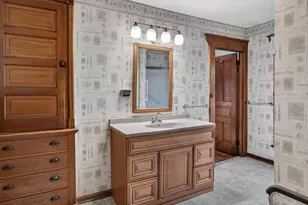 954 Bluff St, Beloit, WI 53511 - Photo 43