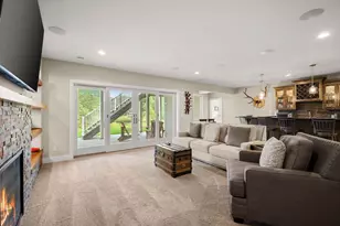 1098 Brynhill Dr, Oregon, WI 53575 - Photo 39