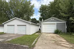 325 Cady Ave, Tomah, WI 54660 - Photo 5