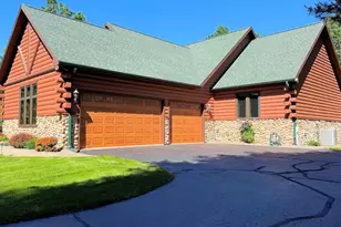 N7743 Half Moon Bay Dr, New Lisbon, WI 53950 - Photo 5
