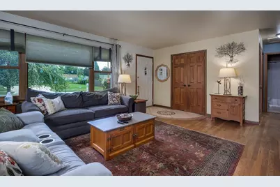 306 Garnet Lane, Madison, WI 53714 - Photo 7