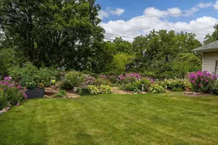 306 Garnet Ln, Madison, WI 53714 - Photo 35