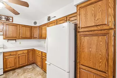 W7096 N Oak Ridge Court, Poynette, WI 53955 - Photo 11