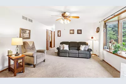 W7096 N Oak Ridge Court, Poynette, WI 53955 - Photo 7