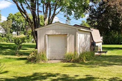 320 W Elm Street, Sun Prairie, WI 53590 - Photo 13