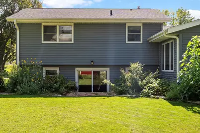 320 W Elm Street, Sun Prairie, WI 53590 - Photo 7