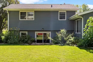 320 W Elm St, Sun Prairie, WI 53590 - Photo 7