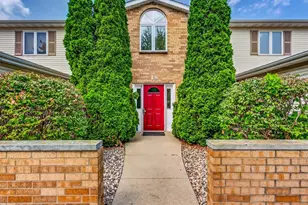 18 N Bartelt Ct, Madison, WI 53704 - Photo 1