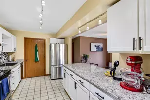 18 N Bartelt Ct, Madison, WI 53704 - Photo 17