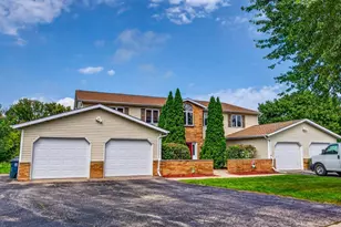 18 N Bartelt Ct, Madison, WI 53704 - Photo 39