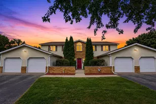 18 N Bartelt Ct, Madison, WI 53704 - Photo 3