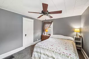 38 S Ringold St, Janesville, WI 53545 - Photo 19