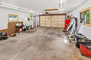 38 S Ringold St, Janesville, WI 53545 - Photo 35
