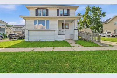 10 N Watertown Street, Waupun, WI 53963 - Photo 1