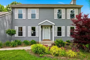 W169N10806 Redwood Ln, Germantown, WI 53022 - Photo 5