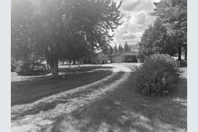 N8919 County Road Fw, Randolph, WI 53956 - Photo 9