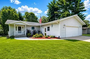 401 Hillwood Ln, Friendship, WI 53934 - Photo 3