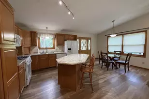 401 Hillwood Ln, Friendship, WI 53934 - Photo 9