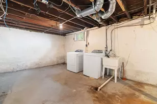 460 S Blackhawk St, Janesville, WI 53545 - Photo 19