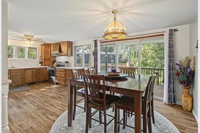 511 St Clare Court, Monroe, WI 53566 - Photo 9
