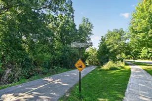 3083 Barrington Hills Ct, Fitchburg, WI 53711 - Photo 27